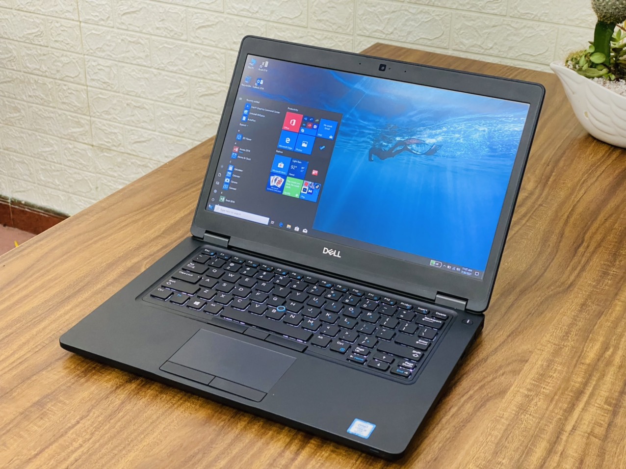 Dell Latitude 5490 Ultrabook 14 inch